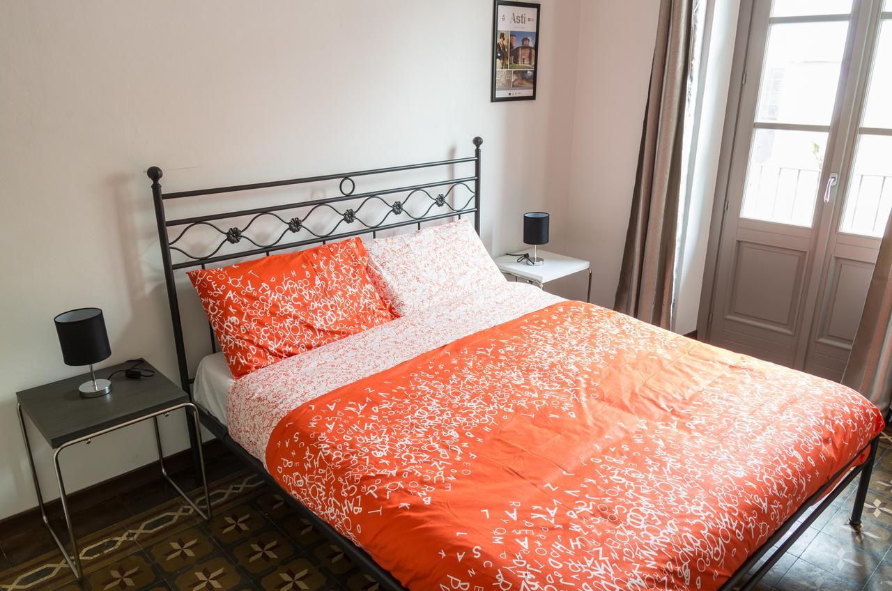 La Tintoria Suites Asti Esterno foto