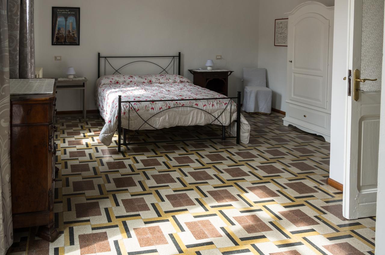 La Tintoria Suites Asti Esterno foto