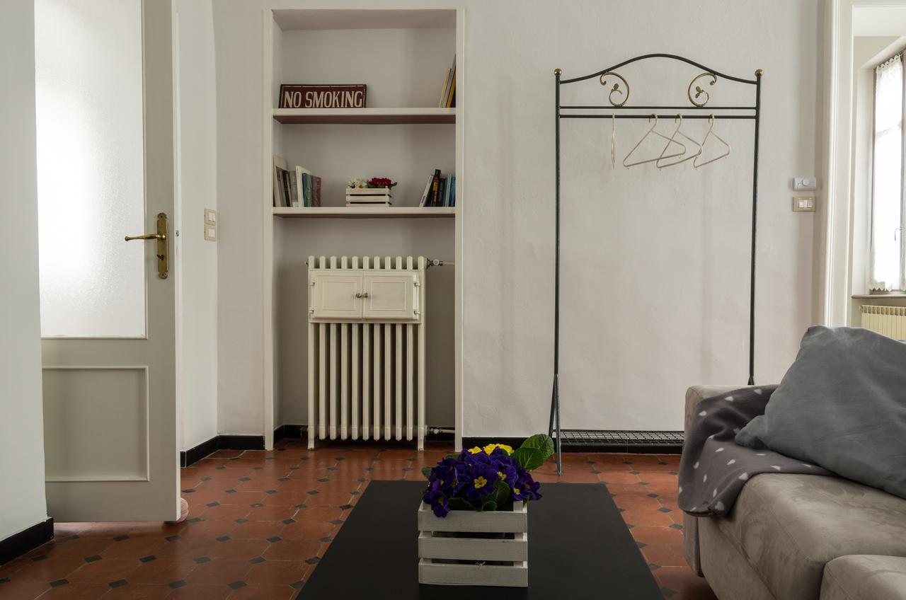 La Tintoria Suites Asti Esterno foto